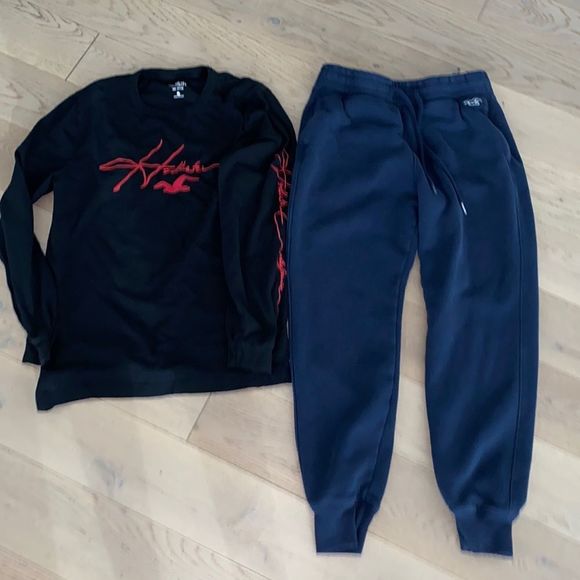 Mens Hollister Bundle 3 Hollister Long Sleeve Tees, 5 Sweat-pants, & 2 Hoodies - Picture 2 of 8